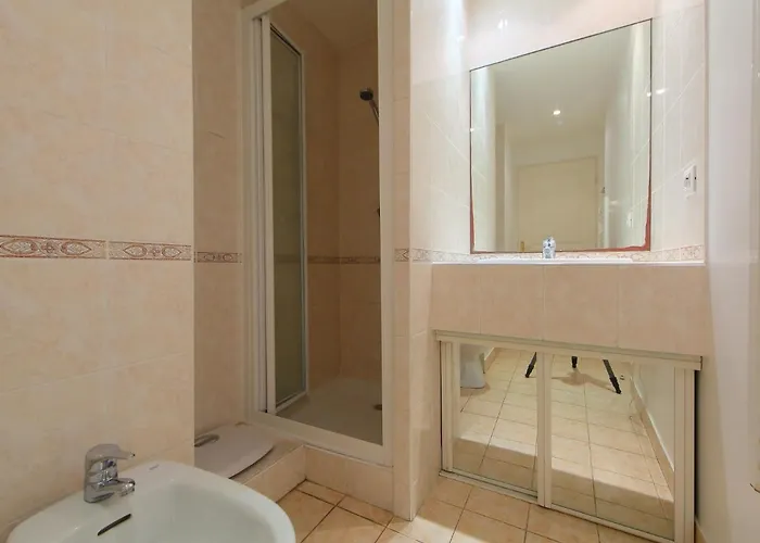 Le Grand Large By Interhome * ז'ואן-לה-פינס